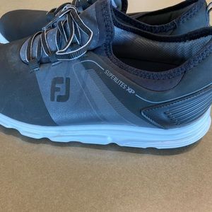 Men’s Foot Joy golf shoes. Worn once! Size 12